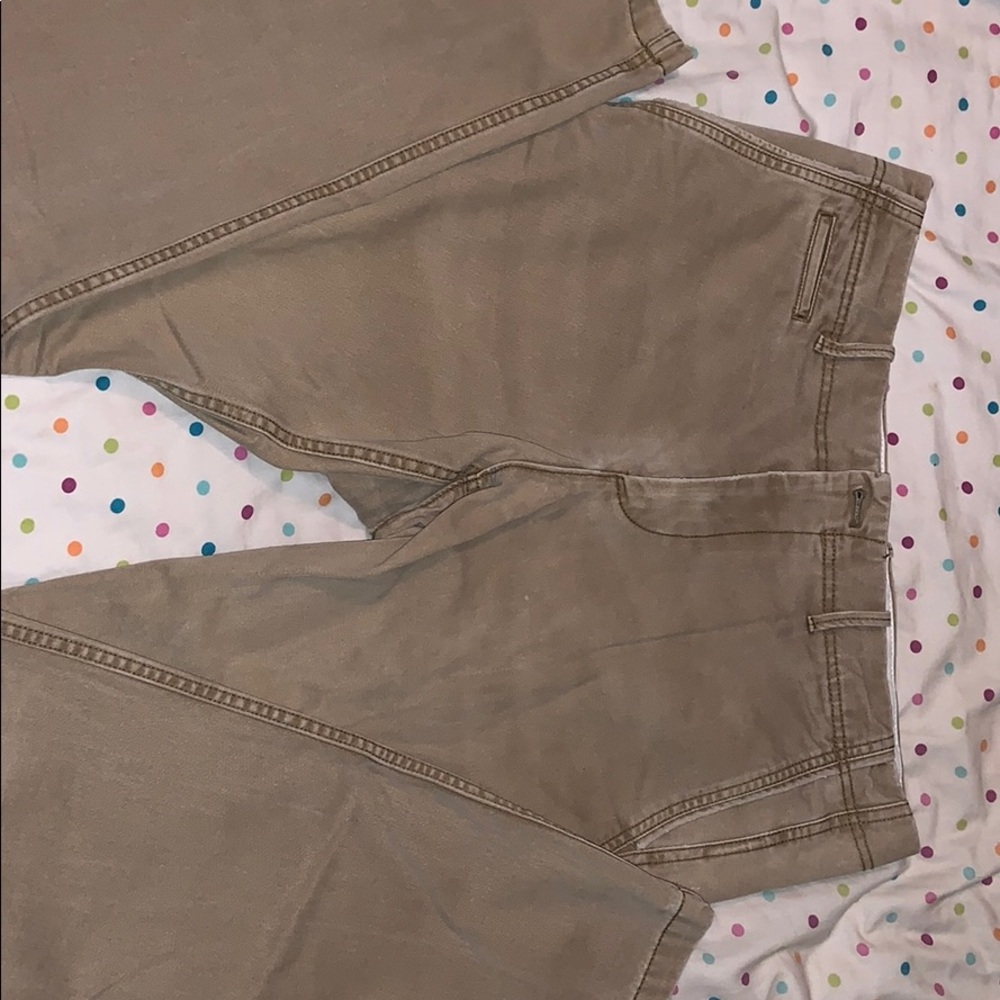 Great khaki pants!